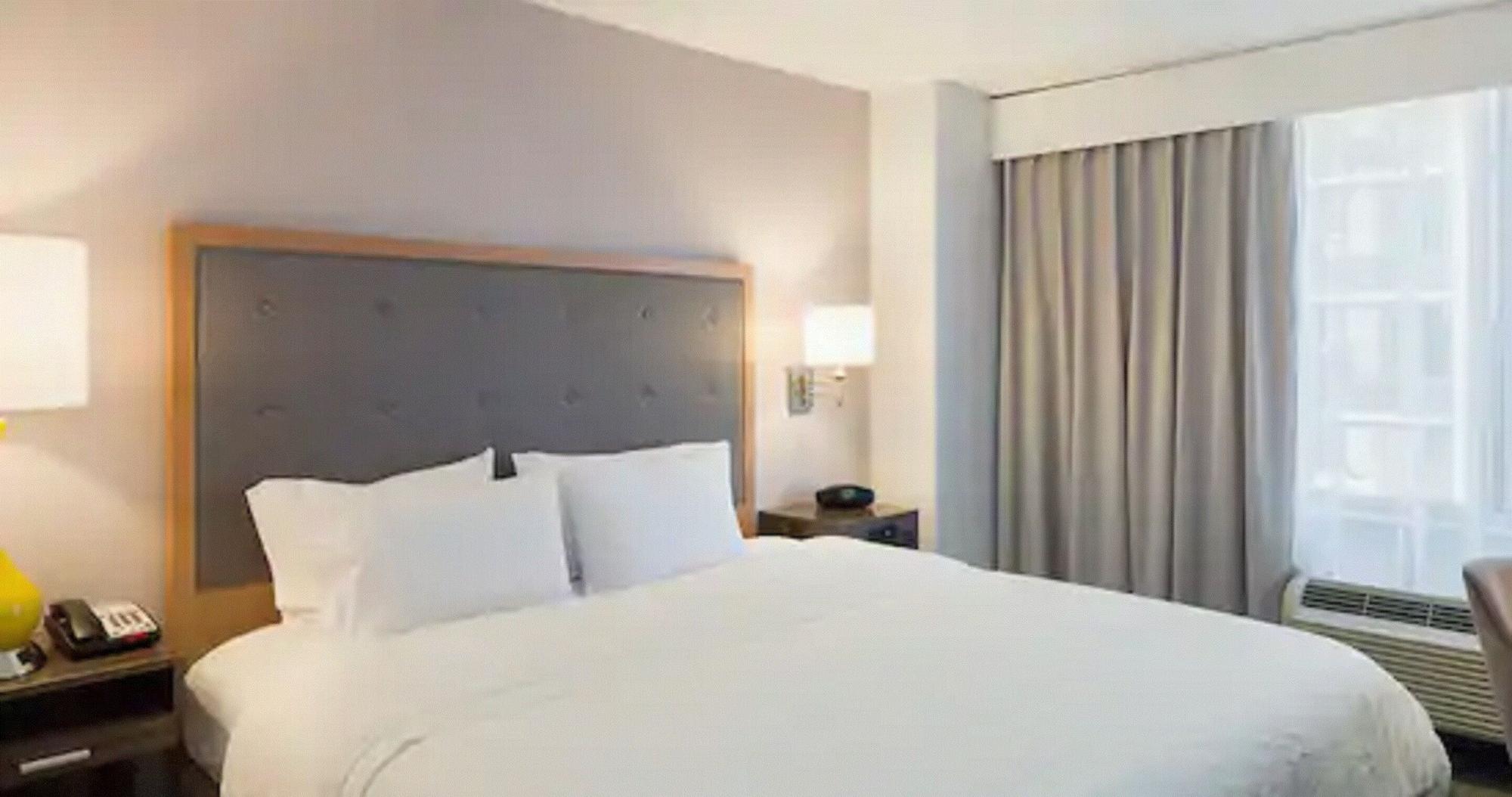 Hampton Inn Manhattan - Times Square South New York Eksteriør billede