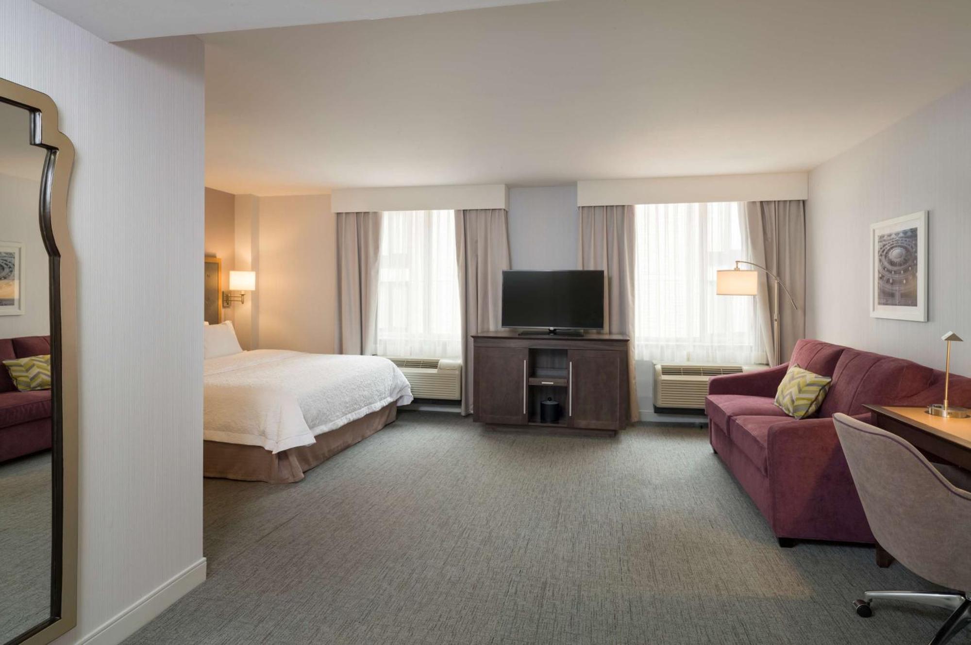 Hampton Inn Manhattan - Times Square South New York Eksteriør billede