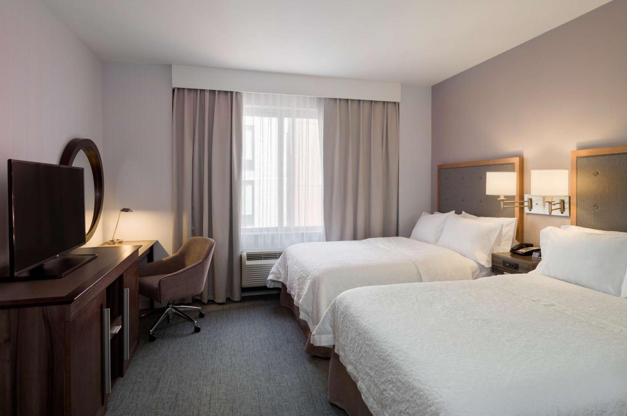 Hampton Inn Manhattan - Times Square South New York Eksteriør billede