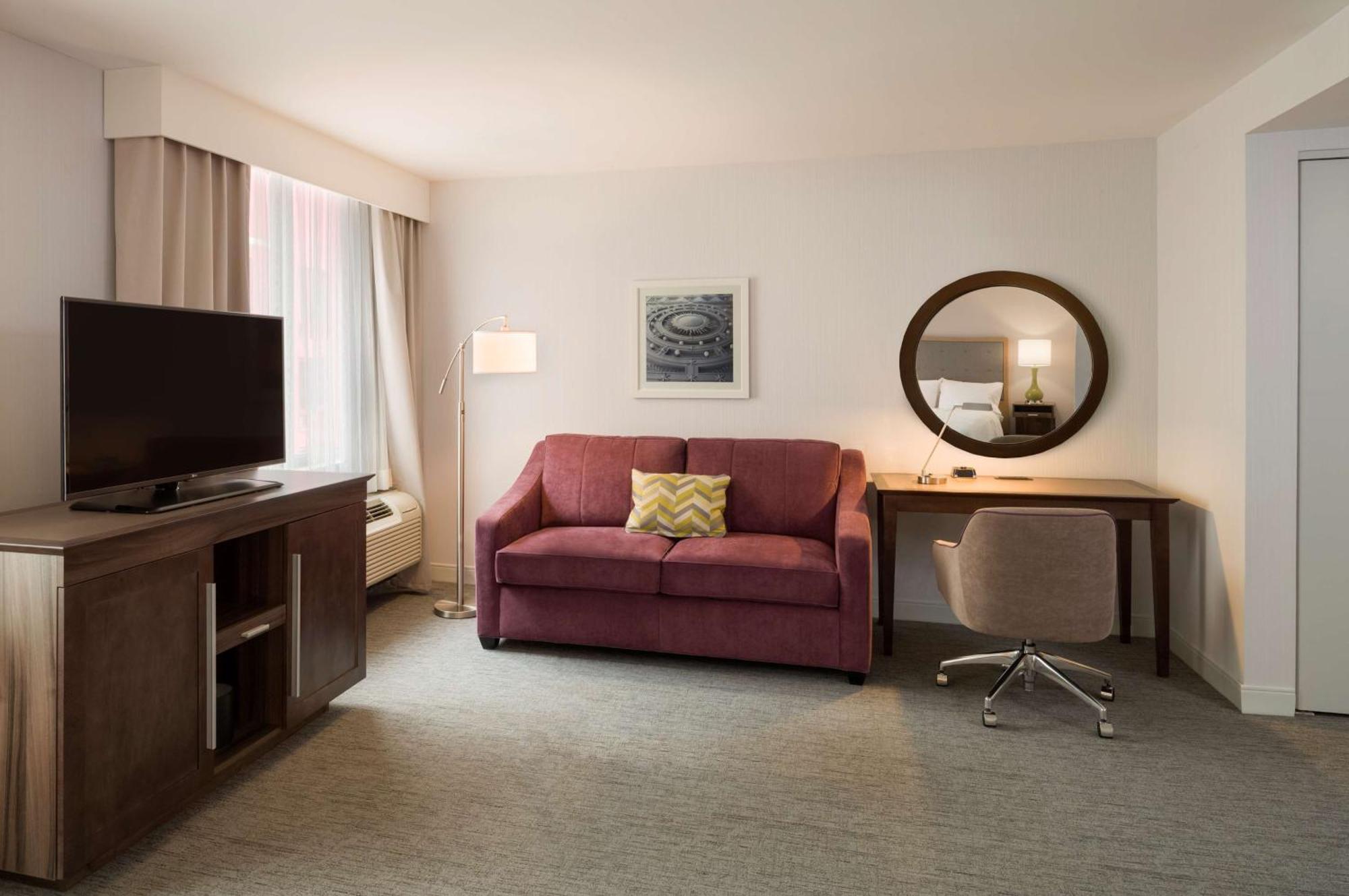 Hampton Inn Manhattan - Times Square South New York Eksteriør billede