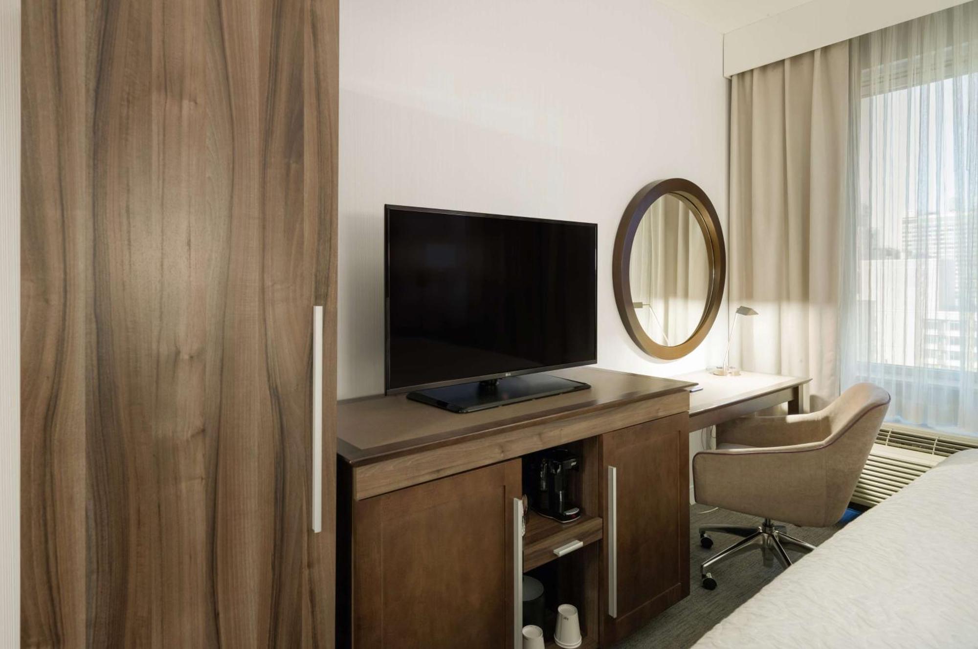 Hampton Inn Manhattan - Times Square South New York Eksteriør billede