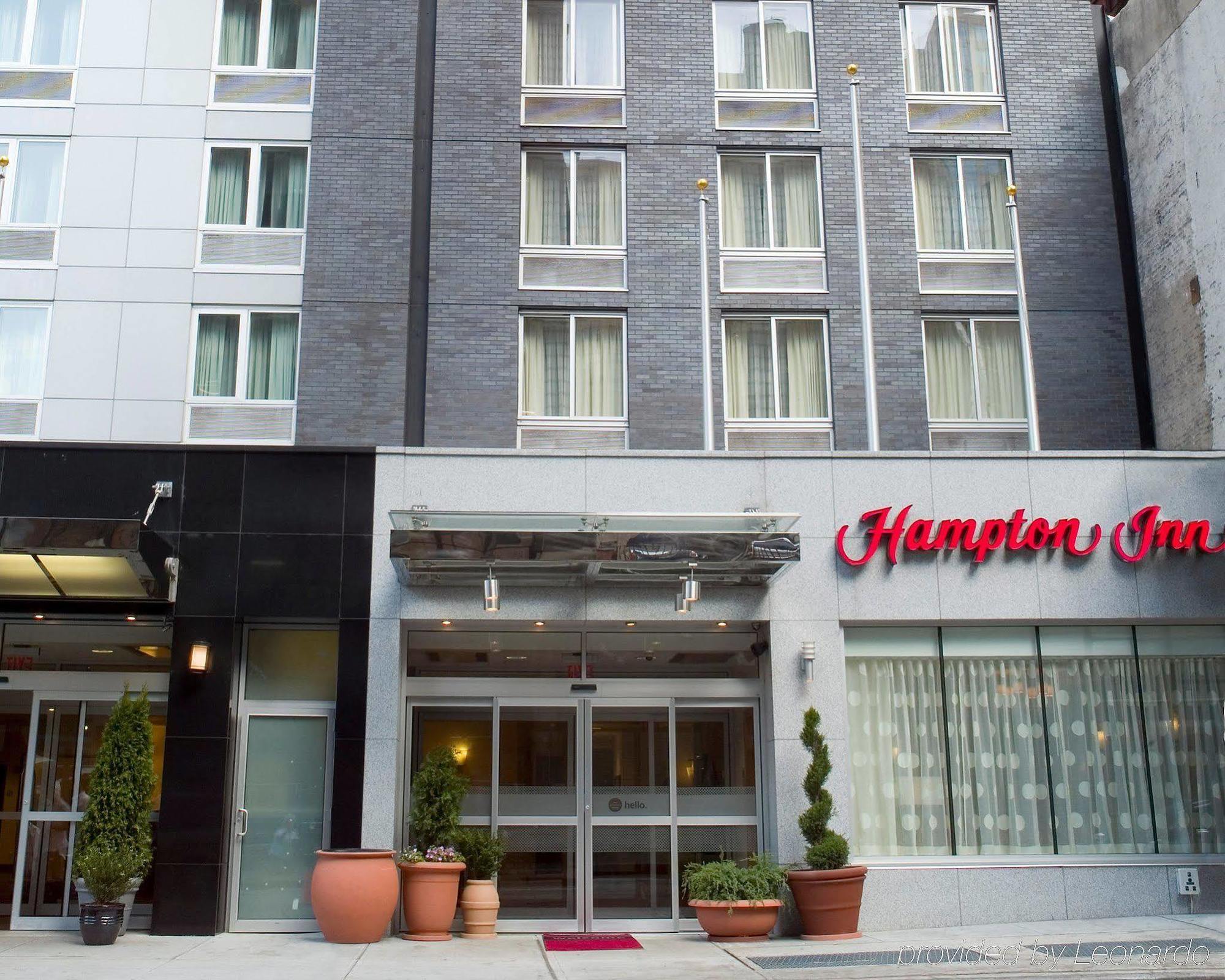Hampton Inn Manhattan - Times Square South New York Eksteriør billede